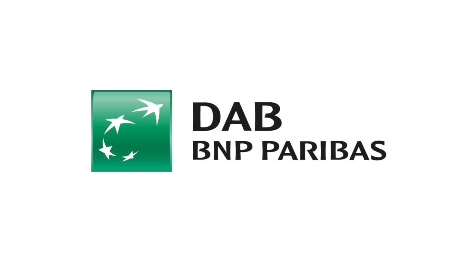 DAB BNP Paribas Logo: grünes Quadrat mit weißen Vogelsilhouetten links und schwarzer Schriftzug rechts auf weißem Hintergrund.